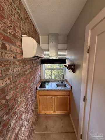 11560 Mobile Hwy, Pensacola, FL 32526