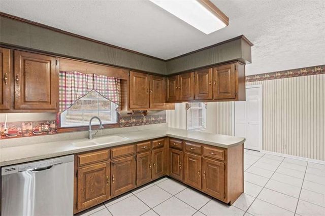 71 Freeman Ferry Road, Rome, GA 30161