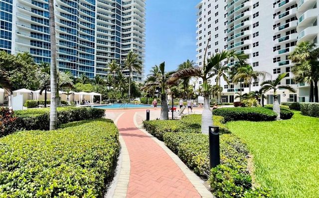 3001 S Ocean Drive 207, Hollywood, FL 33019