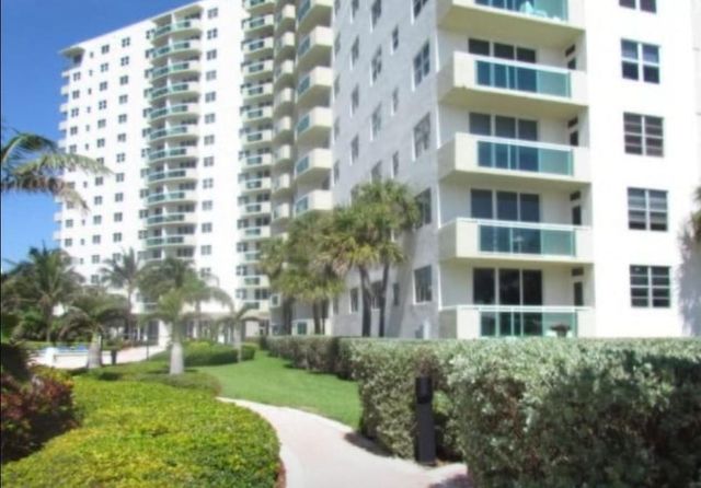 3001 S Ocean Drive 207, Hollywood, FL 33019