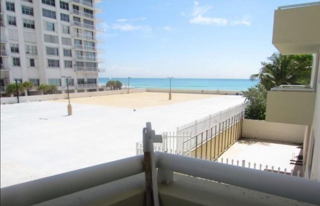 3001 S Ocean Drive 207, Hollywood, FL 33019