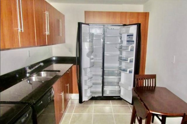 3001 S Ocean Drive 207, Hollywood, FL 33019