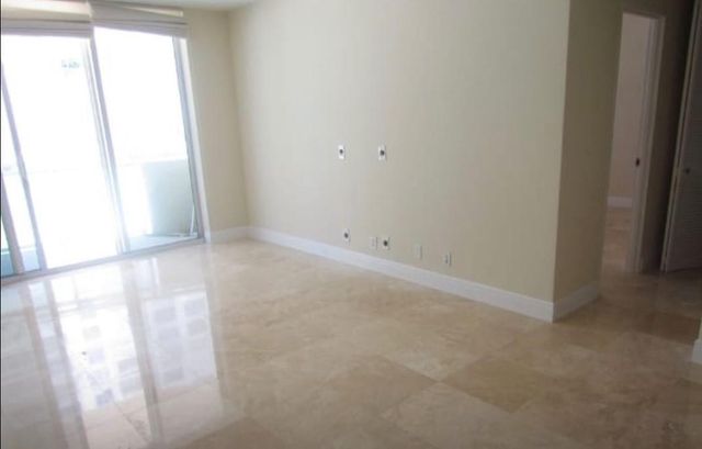 3001 S Ocean Drive 207, Hollywood, FL 33019