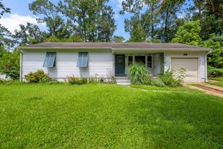 928 Hawthorne Street, Tallahassee, FL 32308