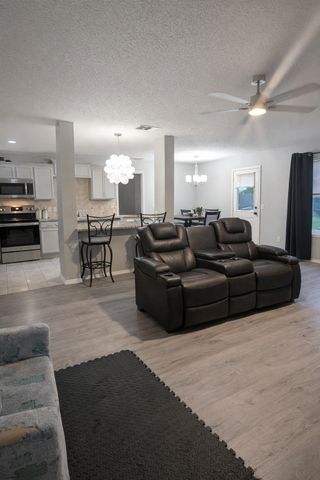 1511 Dockside Drive, Glenn Heights, TX 75154