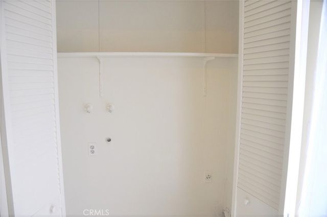 688 5th, Azusa, CA 91702
