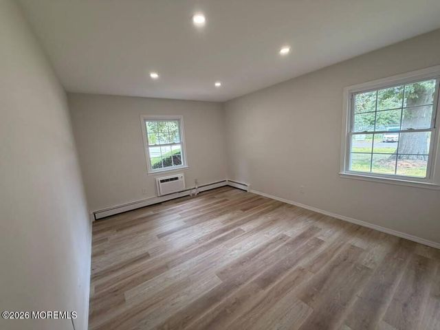 48 Stonehurst Boulevard C, Freehold, NJ 07728