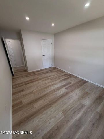 48 Stonehurst Boulevard C, Freehold, NJ 07728