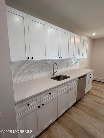 48 Stonehurst Boulevard C, Freehold, NJ 07728