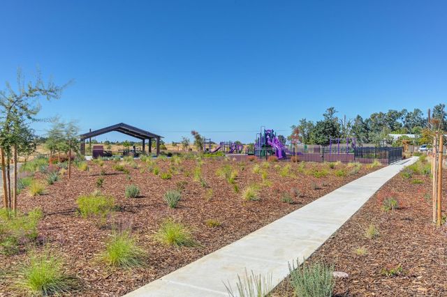 5140 Castleton Way, Roseville, CA 95747