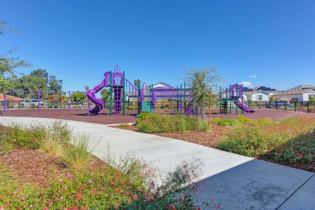 5140 Castleton Way, Roseville, CA 95747