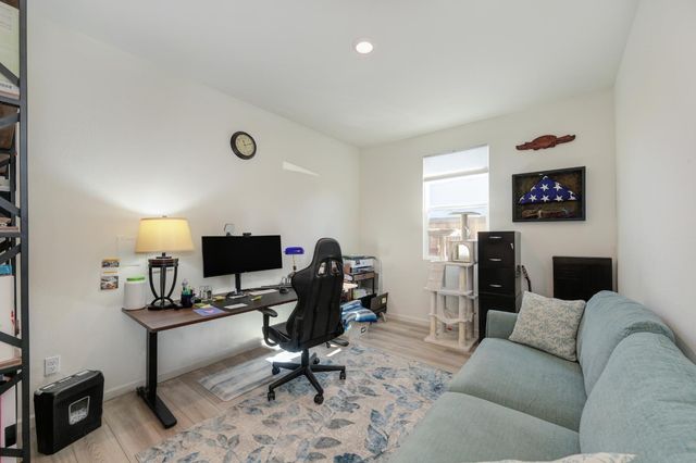 5140 Castleton Way, Roseville, CA 95747