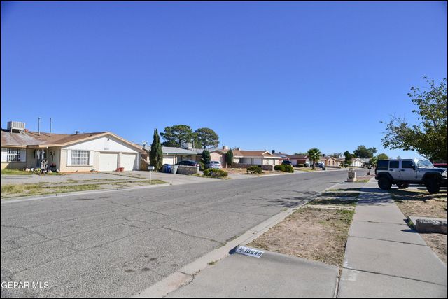 10648 Birthstone Drive, El Paso, TX 79935