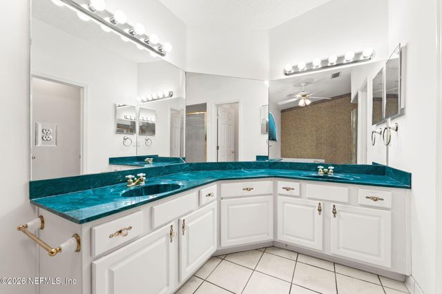 59 FOX VALLEY Drive, Orange Park, FL 32073