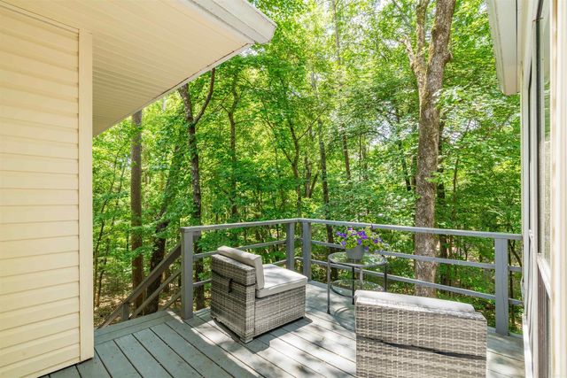 76 Malaga Way, Hot Springs Village, AR 71909