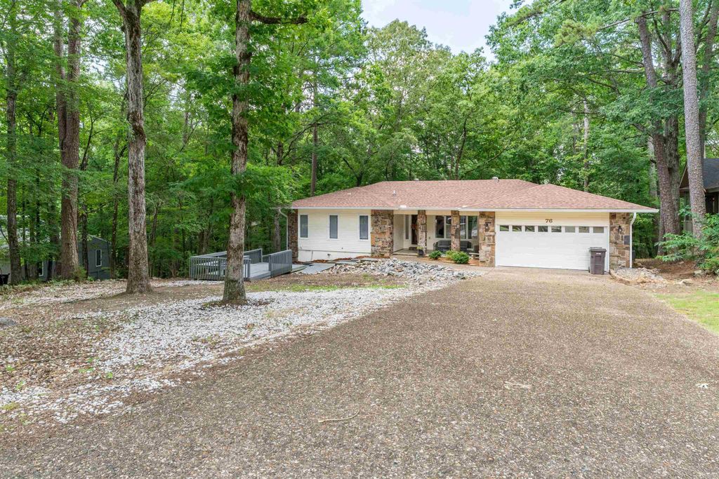 76 Malaga Way, Hot Springs Village, AR 71909