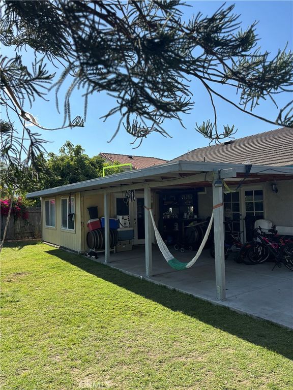 Image 17 of property listing at 2869 Rosarita Street, San Bernardino, CA 92407