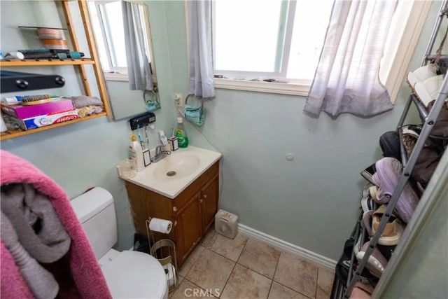 19320 Parthenia Street, Los Angeles, CA 91324