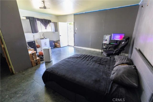 19320 Parthenia Street, Los Angeles, CA 91324