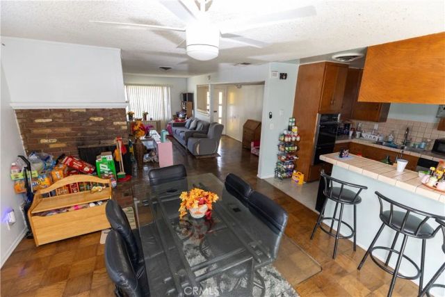 19320 Parthenia Street, Los Angeles, CA 91324