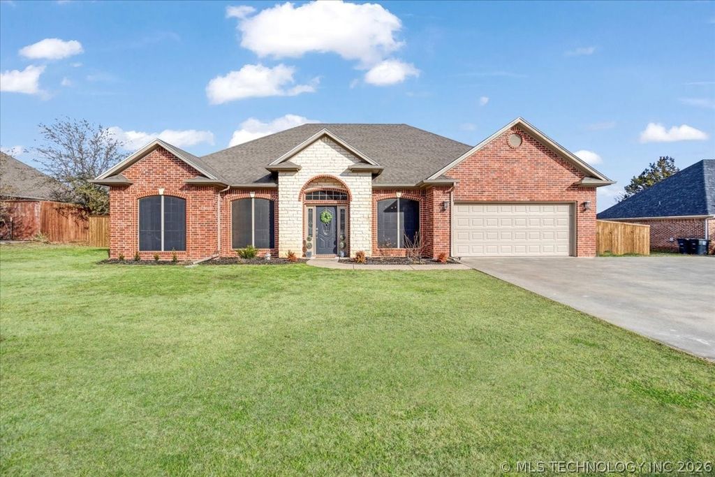 1510 Remington West Circle, Durant, OK 74701