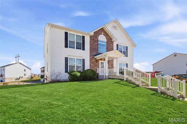 632 Homerun Drive 33N, O'fallon, MO 63366