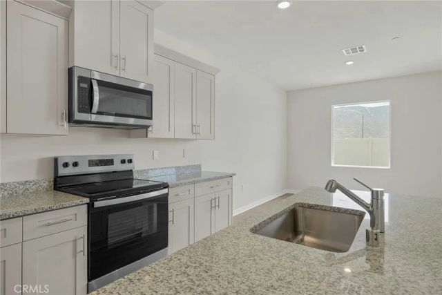3338 Dale Lane, San Jacinto, CA 92582