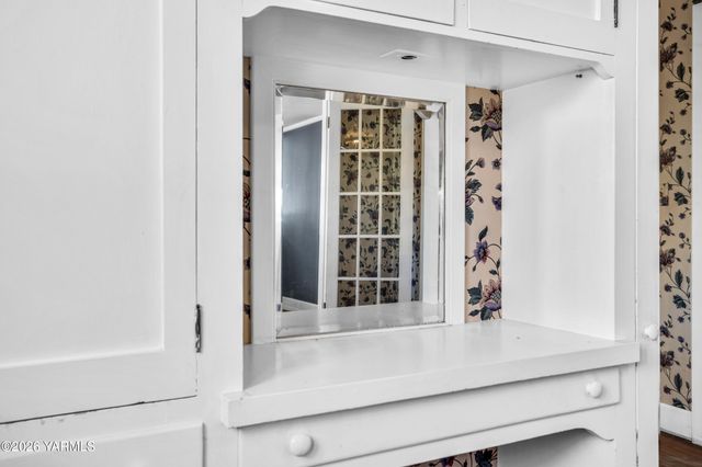 216 S 16th Ave, Yakima, WA 98902