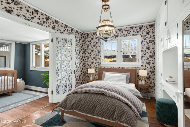 216 S 16th Ave, Yakima, WA 98902