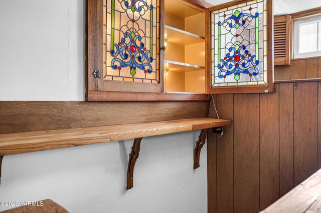 216 S 16th Ave, Yakima, WA 98902