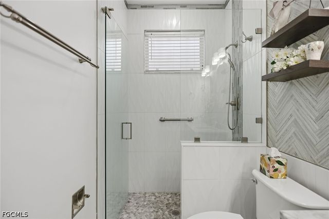 20700 Persimmon PL, Estero, FL 33928