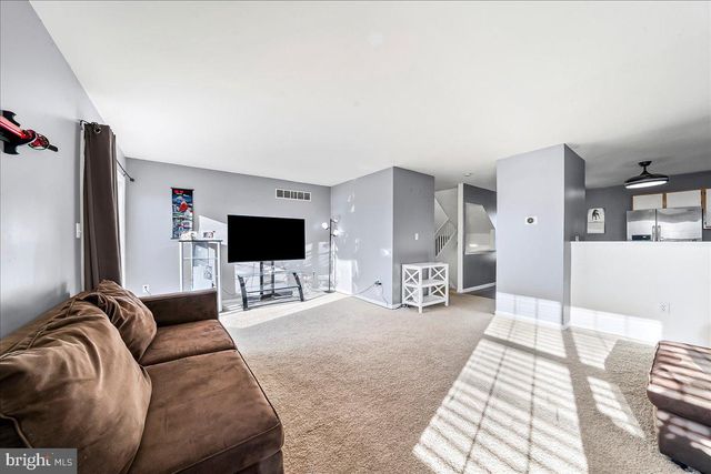 212 CHARRING CROSS DR, Dover, DE 19904