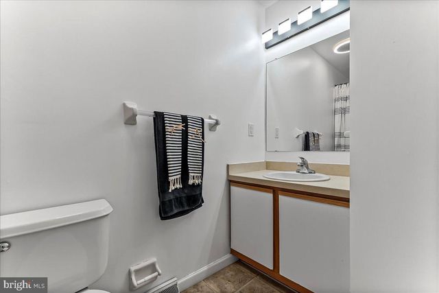 212 CHARRING CROSS DR, Dover, DE 19904