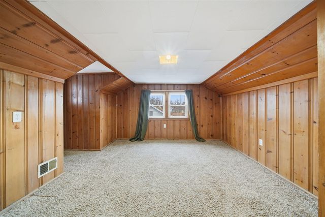 411 W Kilbuck Street, Tecumseh, MI 49286