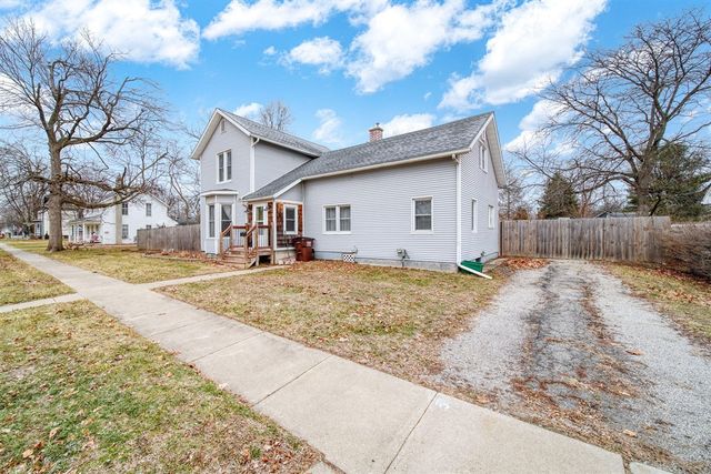 411 W Kilbuck Street, Tecumseh, MI 49286