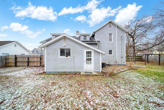 411 W Kilbuck Street, Tecumseh, MI 49286