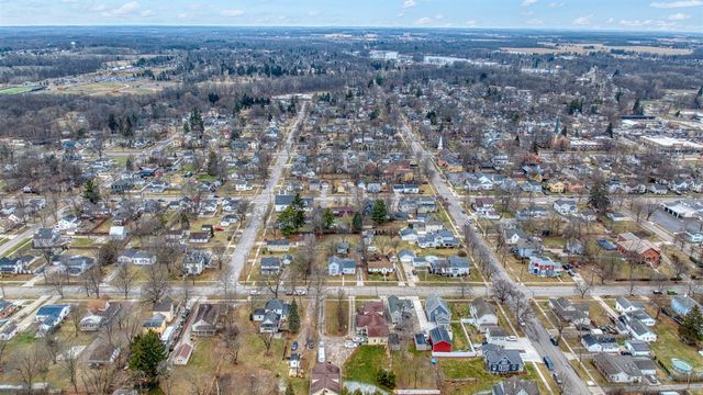 411 W Kilbuck Street, Tecumseh, MI 49286