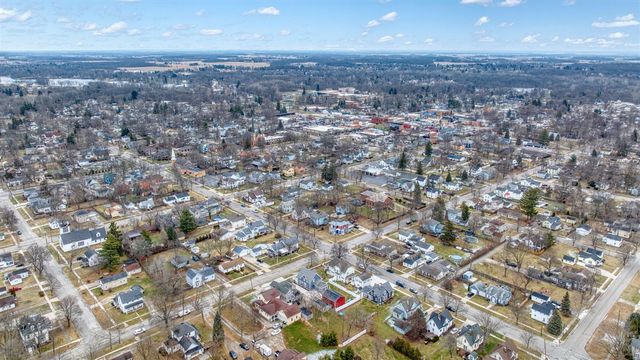 411 W Kilbuck Street, Tecumseh, MI 49286