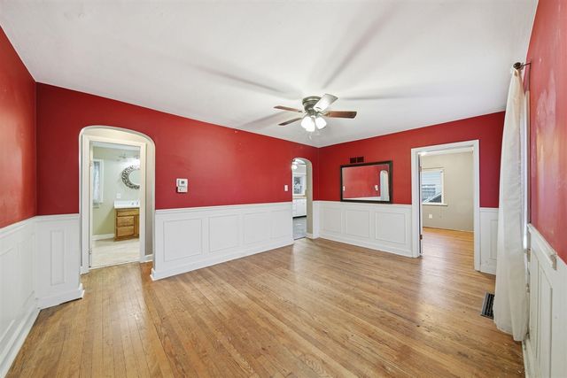 411 W Kilbuck Street, Tecumseh, MI 49286