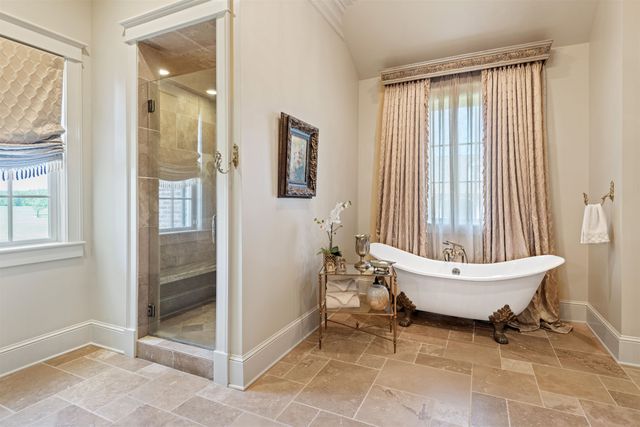 243 Rue De Levert, Raceland, LA 70374