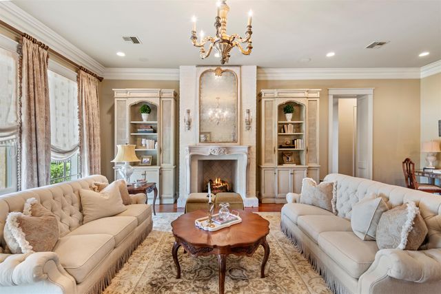 243 Rue De Levert, Raceland, LA 70374