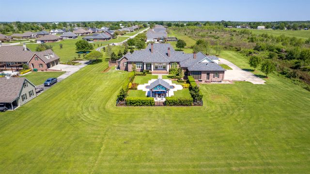 243 Rue De Levert, Raceland, LA 70374