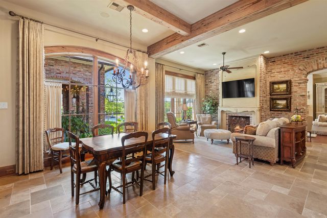 243 Rue De Levert, Raceland, LA 70374