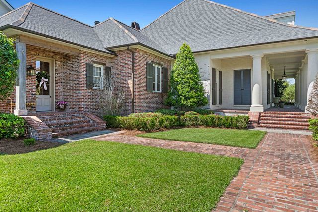 243 Rue De Levert, Raceland, LA 70374