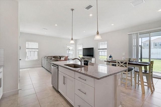 14023 CRIMSON AVENUE, Bradenton, FL 34211