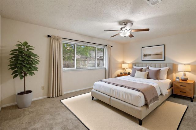 19635 Moonhollow Drive, Houston, TX 77084