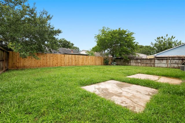 19635 Moonhollow Drive, Houston, TX 77084