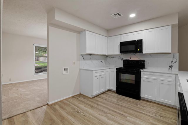 19635 Moonhollow Drive, Houston, TX 77084