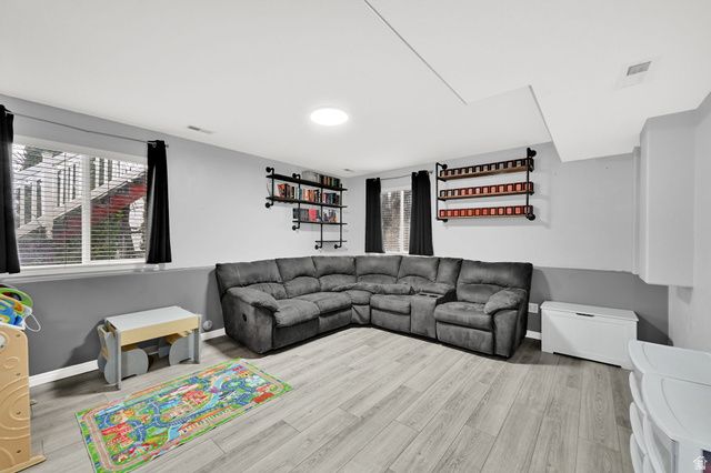 74 S 1660 W, West Point, UT 84015