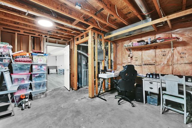 74 S 1660 W, West Point, UT 84015